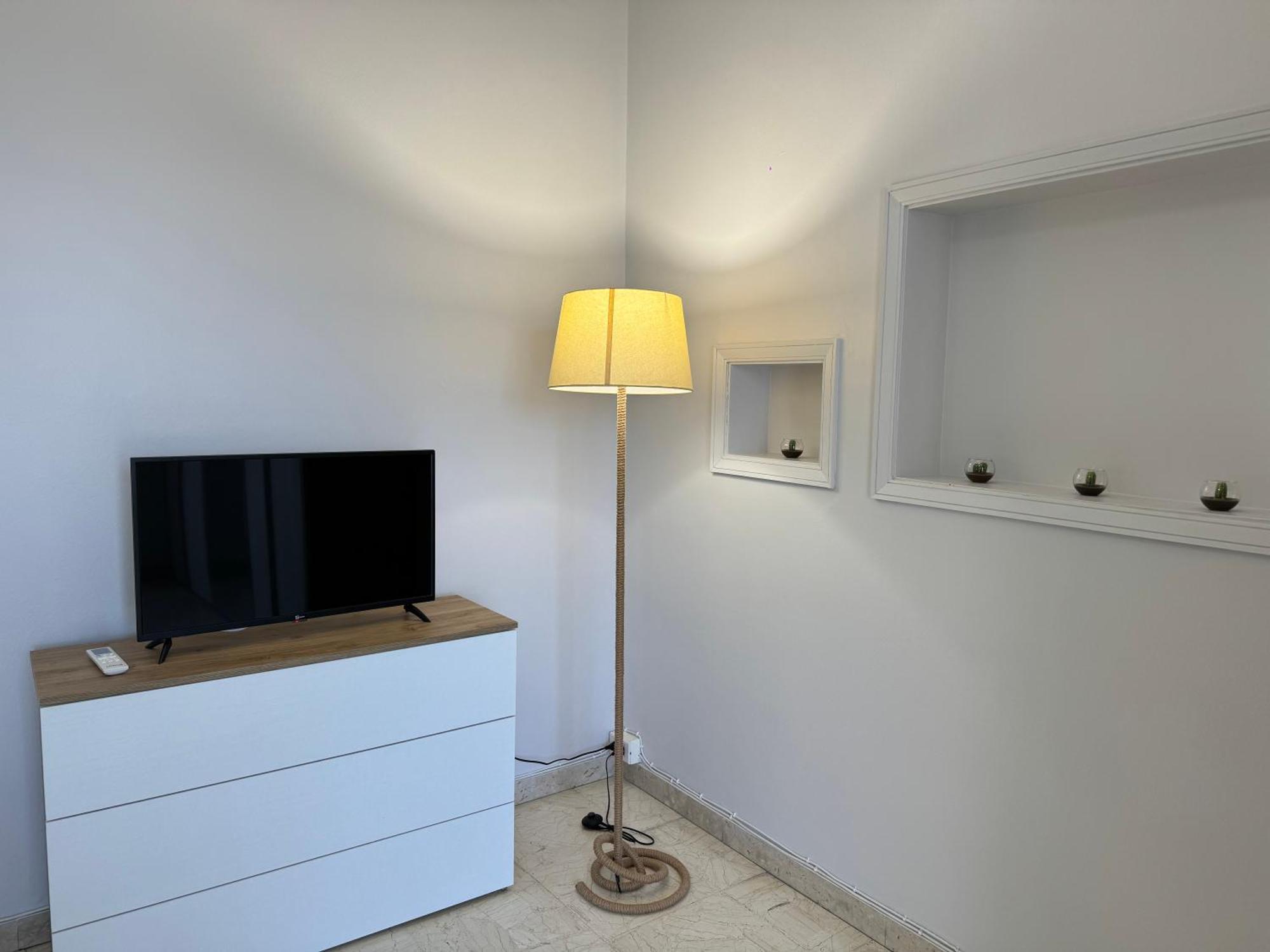 Nicola House Apartment Катания Екстериор снимка