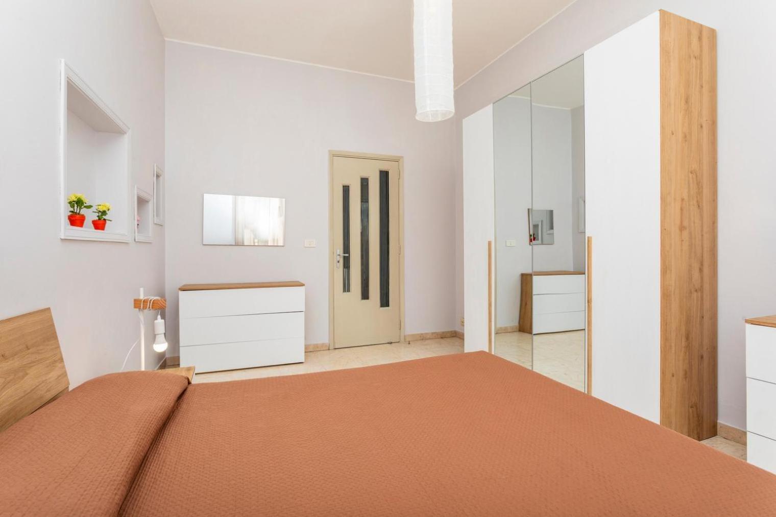 Nicola House Apartment Катания Екстериор снимка